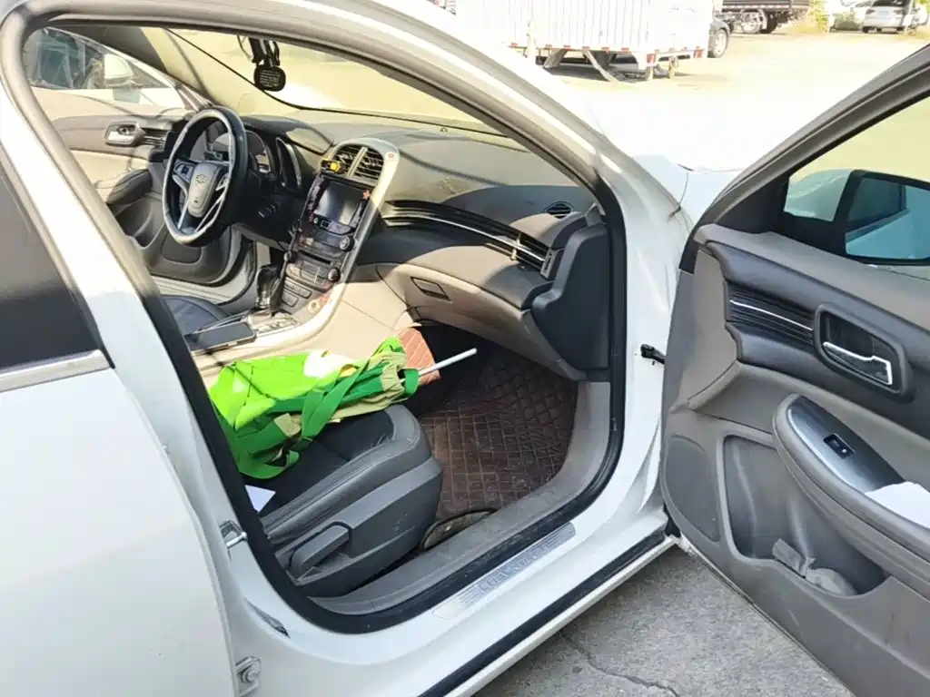 Chevrolet Malibu — миниатюра 9