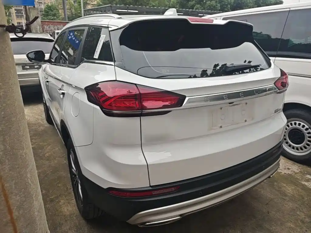 Geely Boyue — миниатюра 5