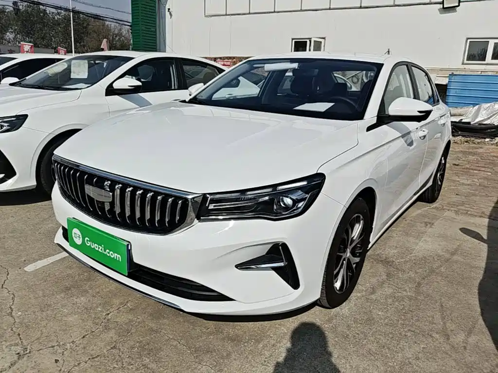 Geely Emgrand — миниатюра 2