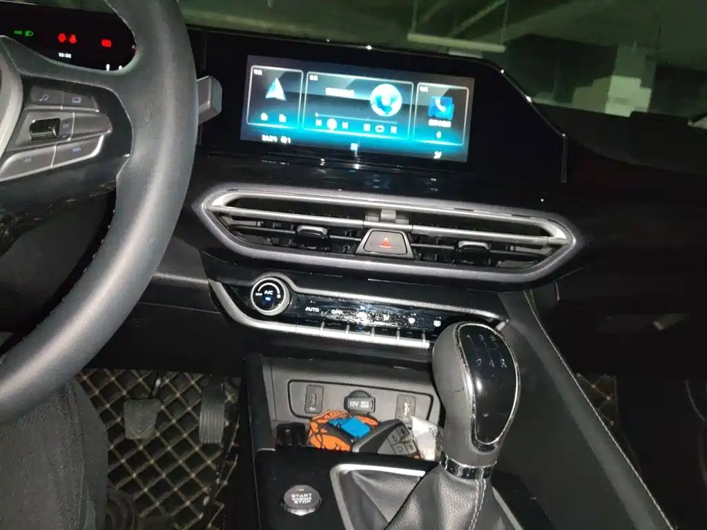 Changan Eado — миниатюра 6