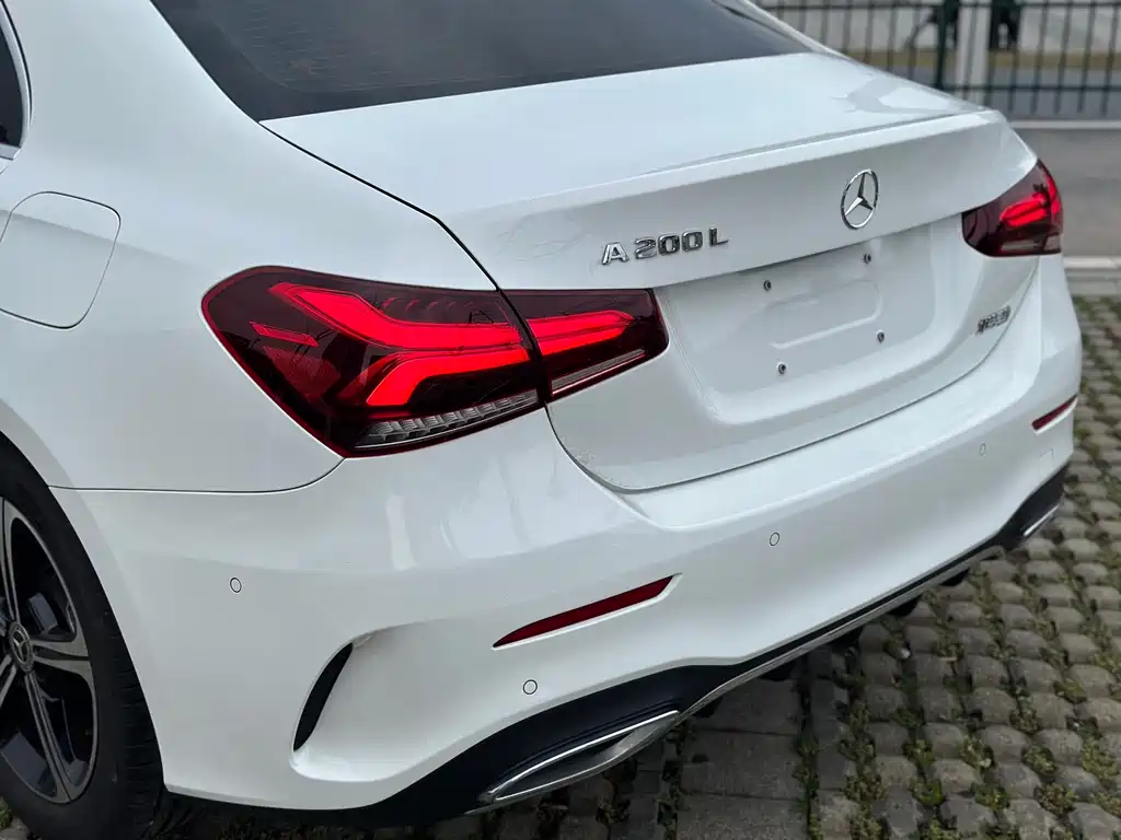 MERCEDES-BENZ A CLASS