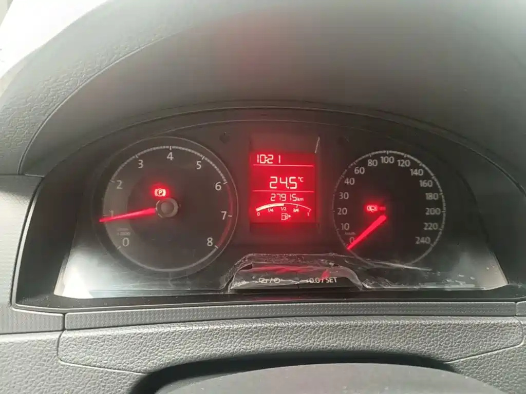 Volkswagen Santana — миниатюра 12