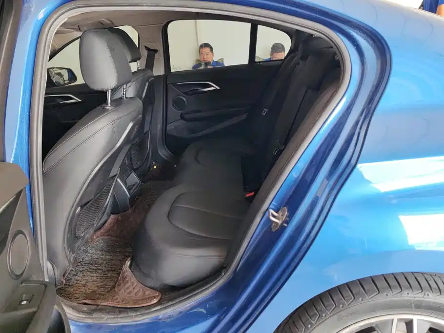 BMW 1 Series — миниатюра 11