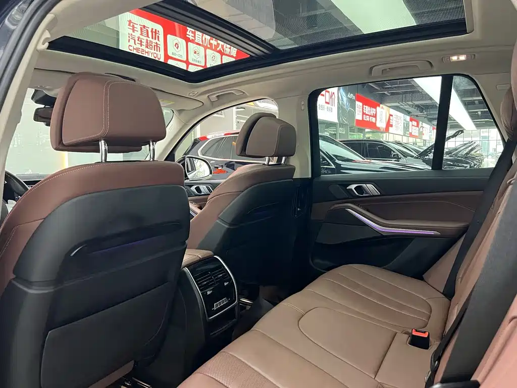 BMW X5 (Import) — миниатюра 11