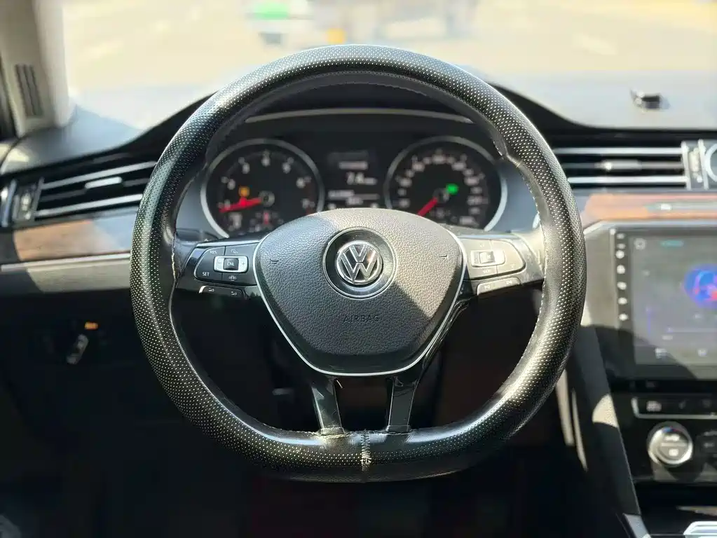 Volkswagen Magotan — миниатюра 7