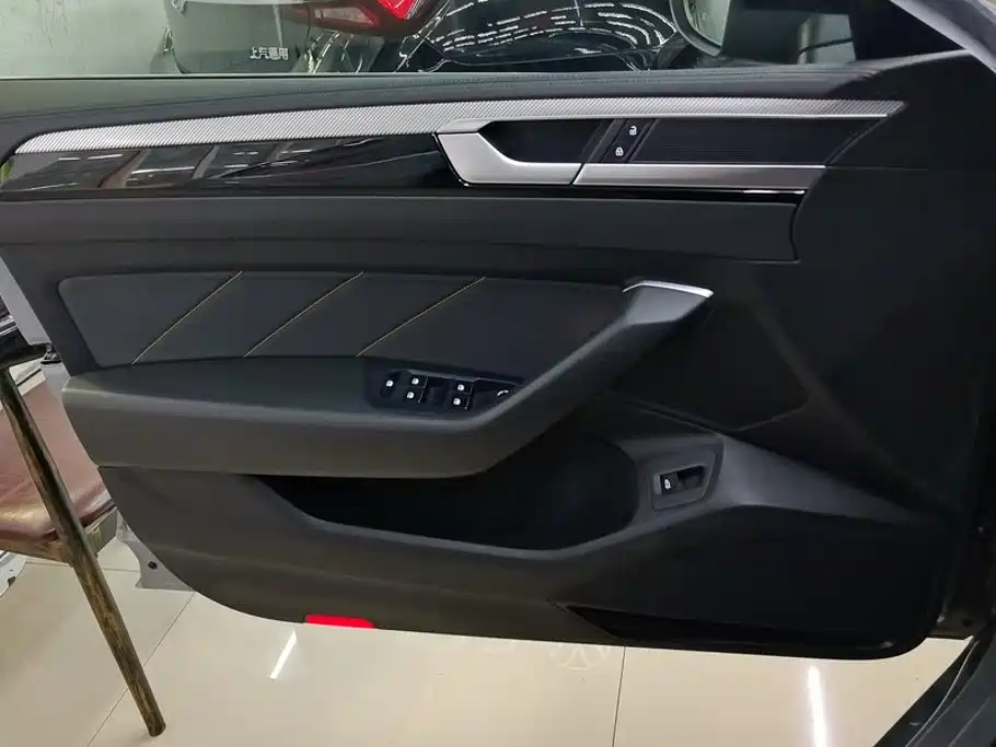 Volkswagen CC — миниатюра 7
