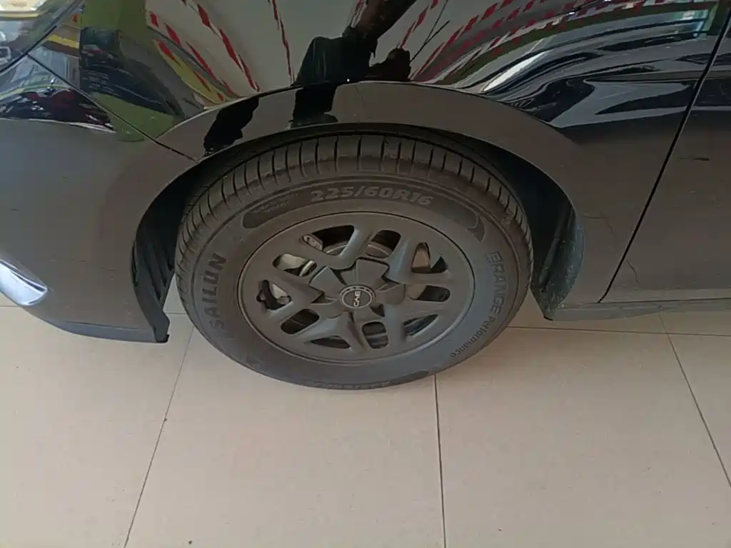 BYD Seal 05 DM-i — миниатюра 23