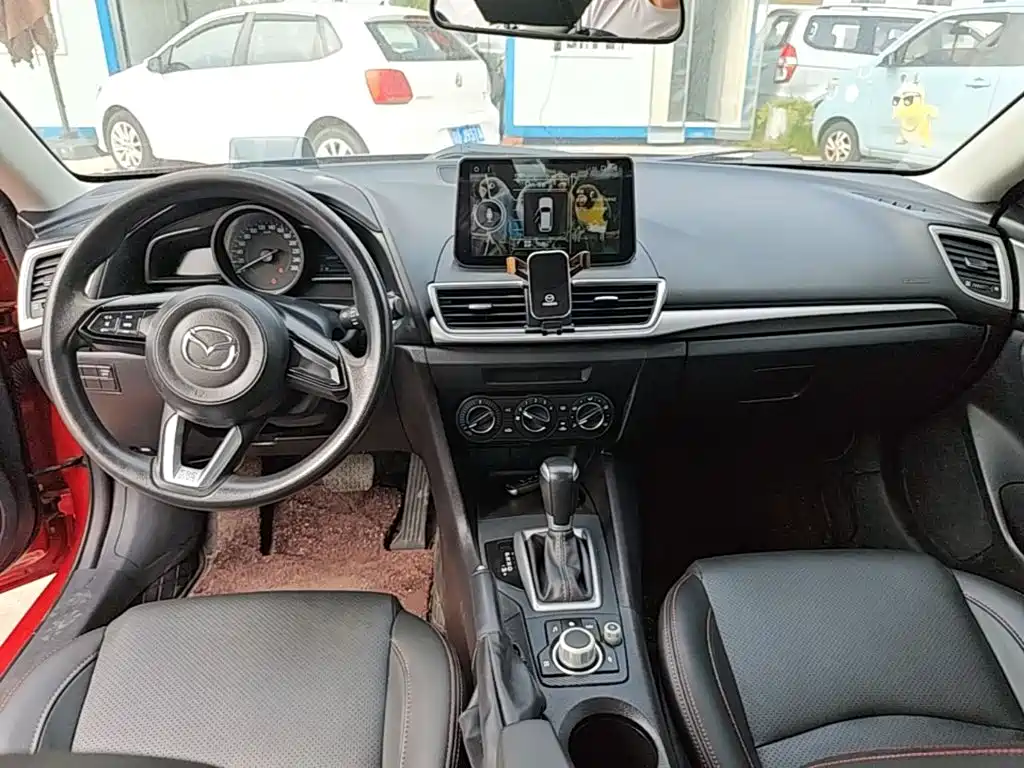 Mazda 3 Axela — миниатюра 10