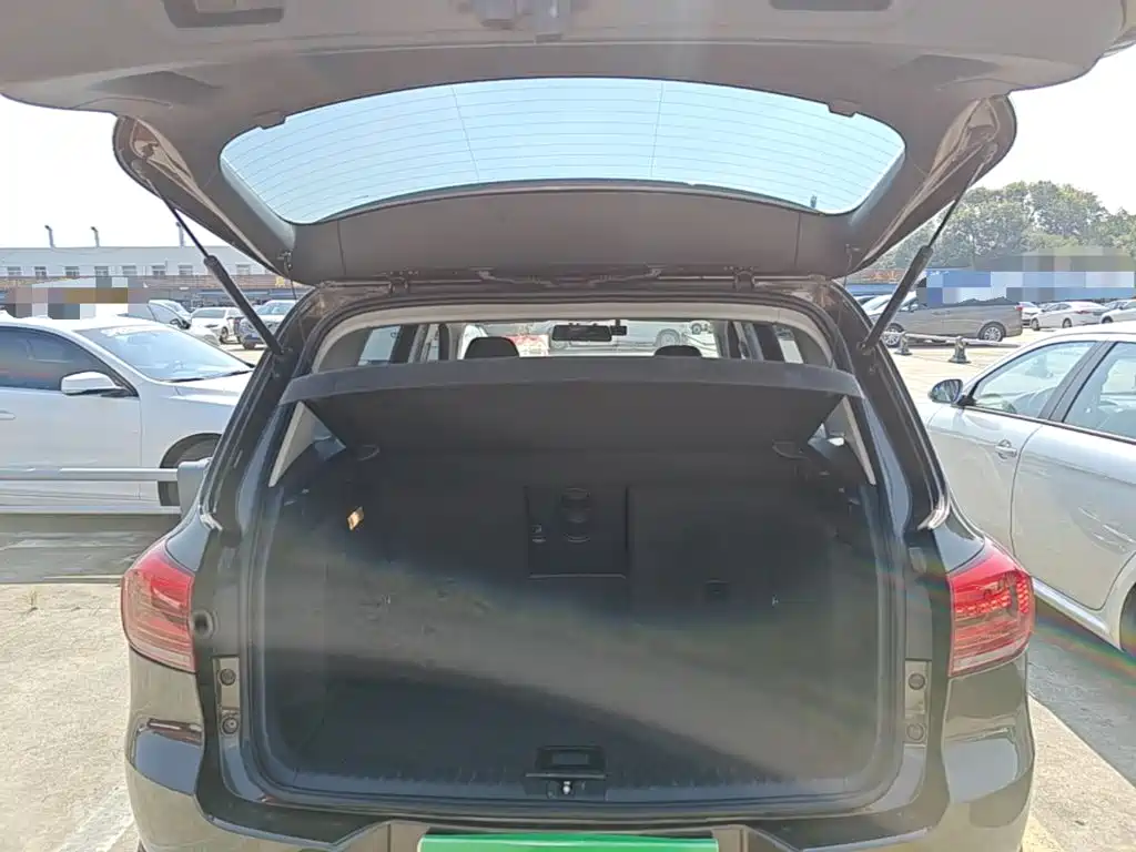 Volkswagen Tiguan — миниатюра 19