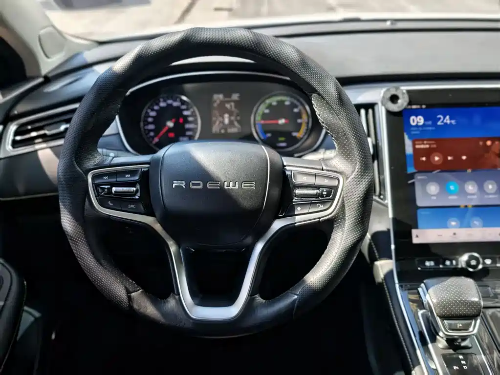 Roewe i6 MAX New Energy — миниатюра 12