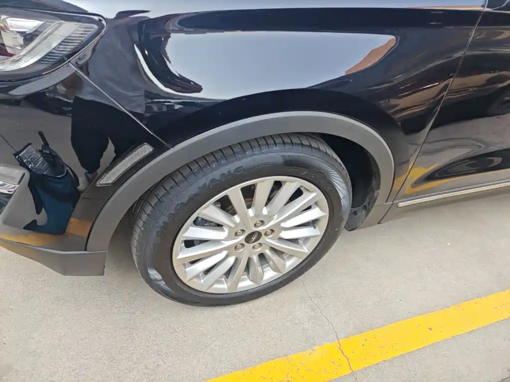 Lincoln MKC — миниатюра 25