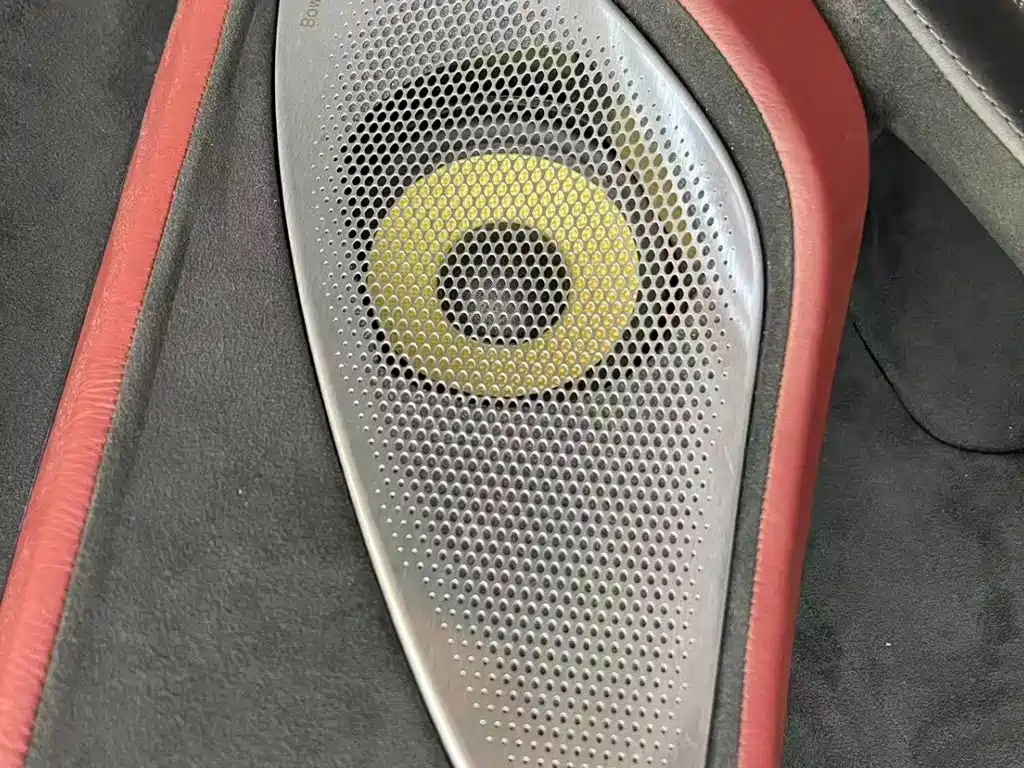 McLaren GT — миниатюра 9