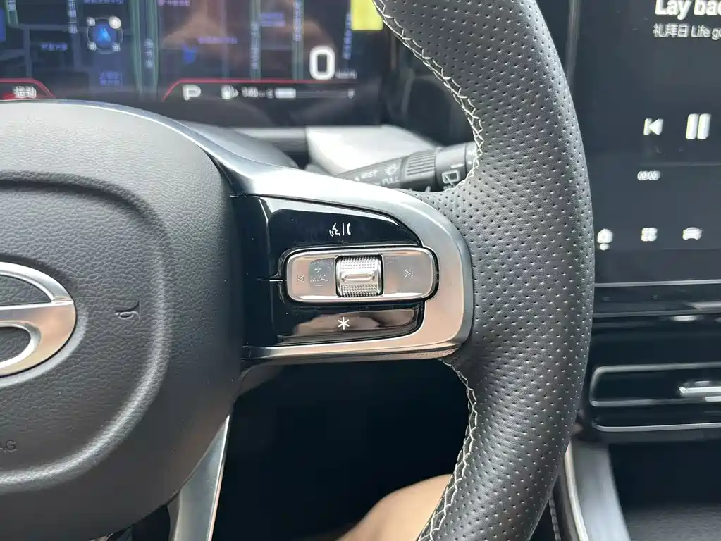 GAC Motor Trumpchi GS8 — миниатюра 20