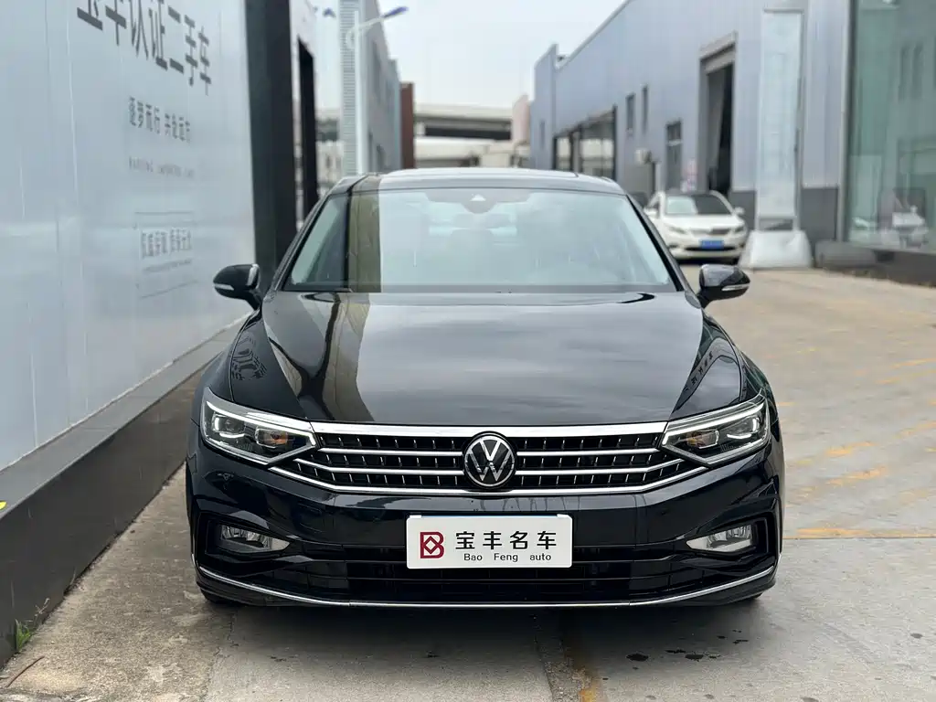 Volkswagen Magotan — миниатюра 2