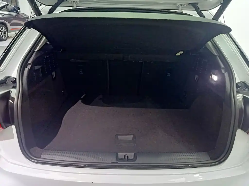 Audi Q2L — миниатюра 20