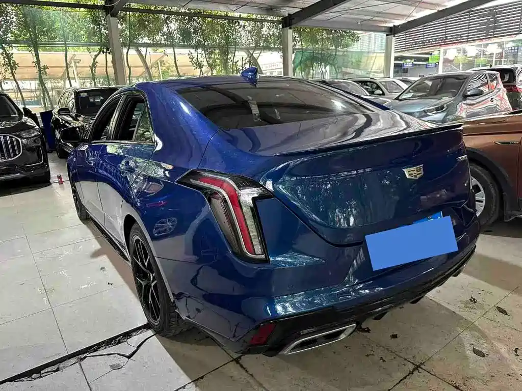 Cadillac CT4 — миниатюра 13