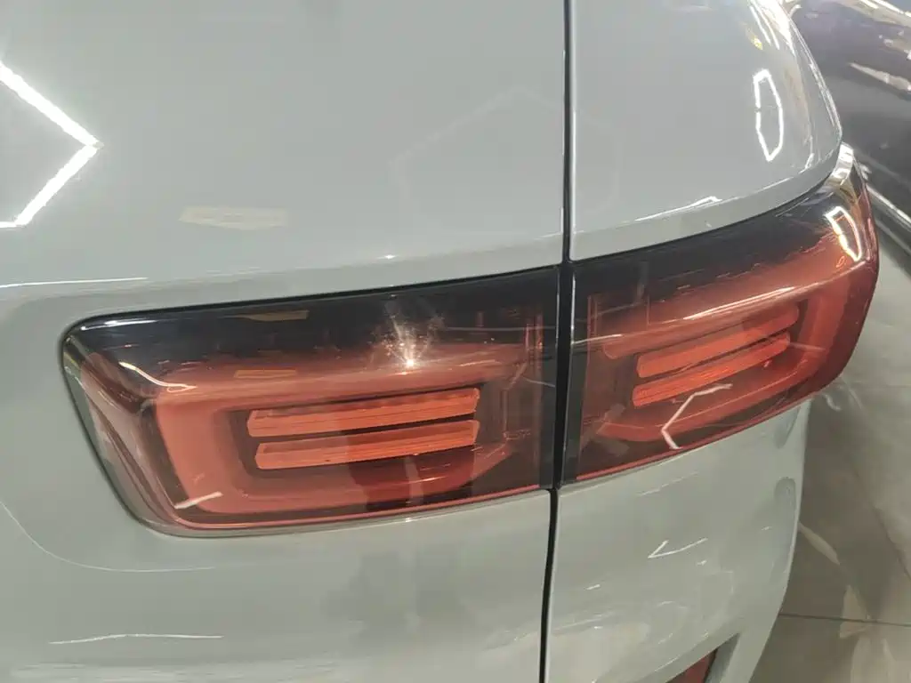 Geely Icon — миниатюра 8