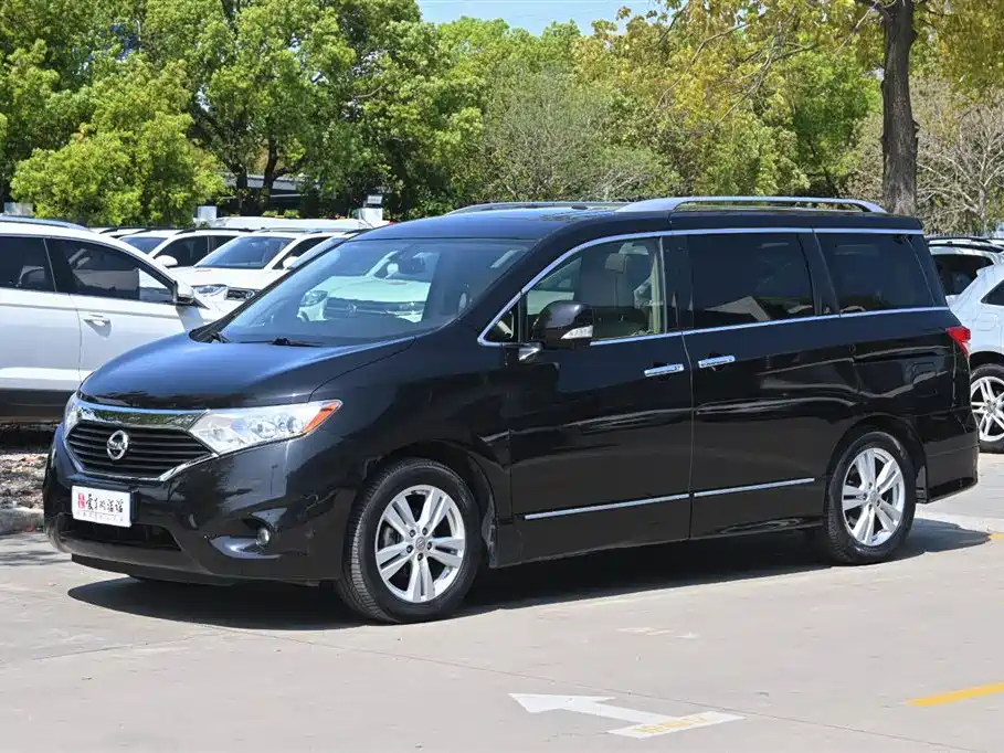 Nissan Quest 2015