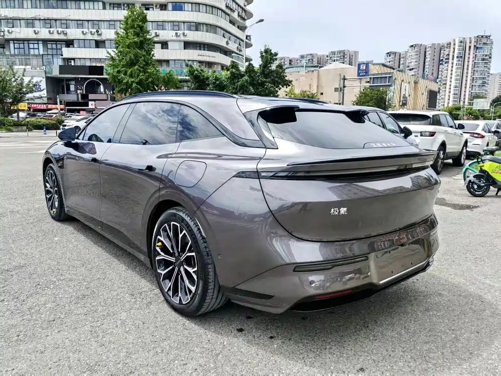 Zeekr 007GT — миниатюра 7