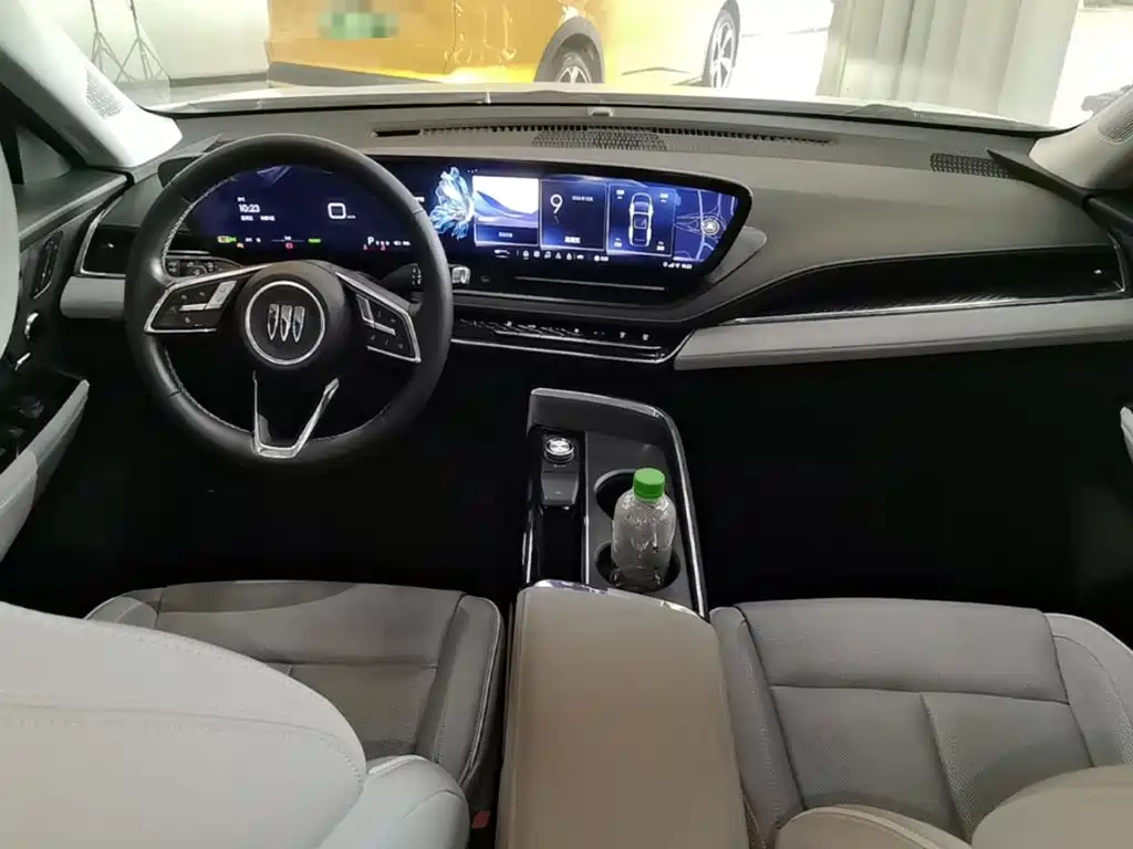 Buick E5 — миниатюра 10
