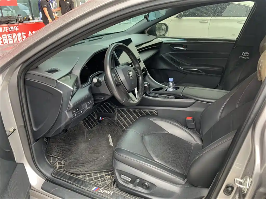 Toyota Avalon — миниатюра 4