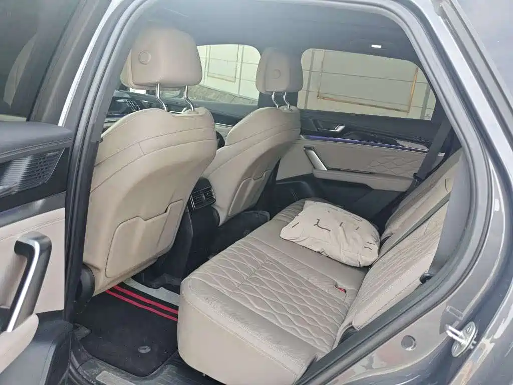 BYD Tang New Energy — миниатюра 5