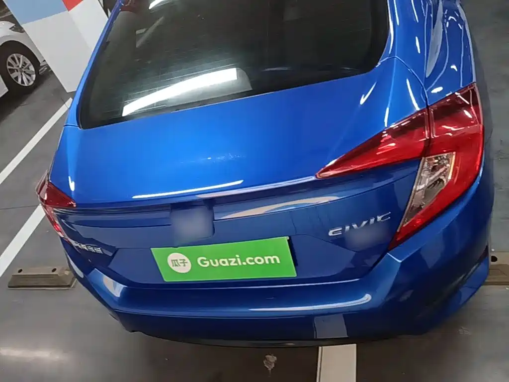 Honda Civic — миниатюра 6
