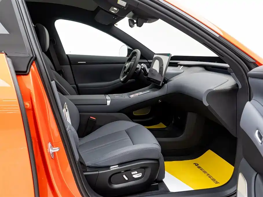 XIAOMI CAR XIAOMI YU7