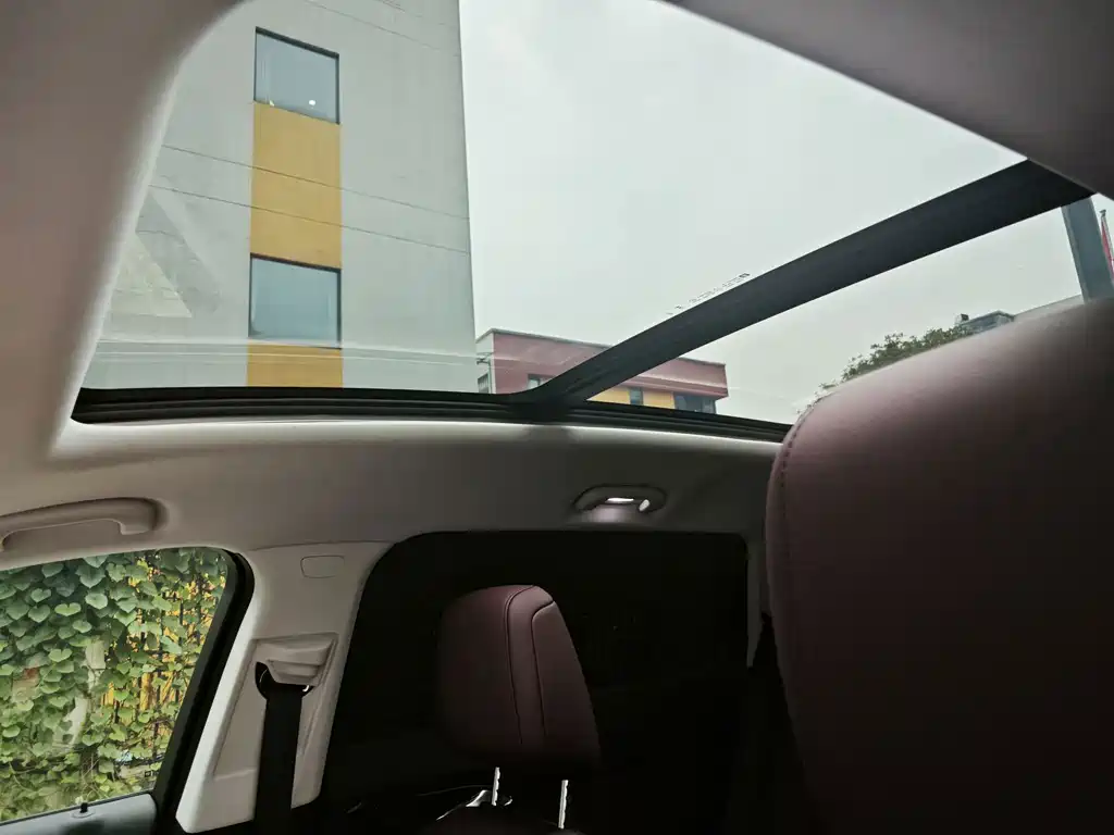 Buick Envision Plus — миниатюра 18