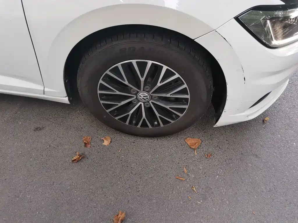 Volkswagen Sagitar — миниатюра 8