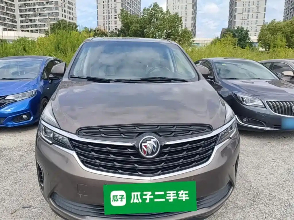 Buick GL8 — миниатюра 3