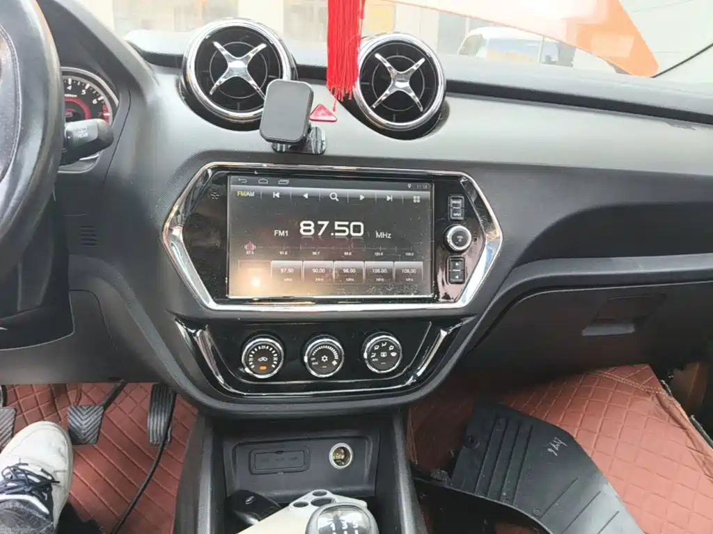 Soueast DX3 — миниатюра 13
