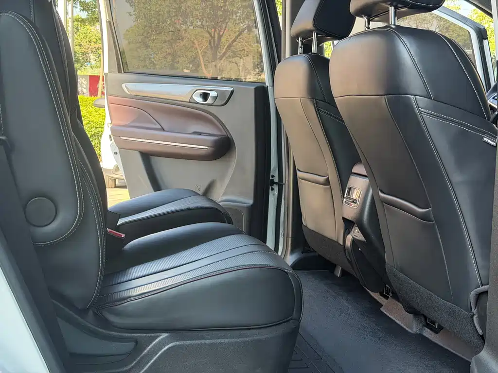 GAC Motor Trumpchi M6 — миниатюра 13