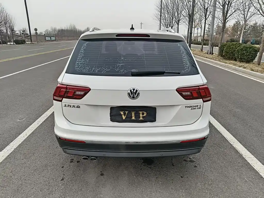 Volkswagen Tiguan L — миниатюра 7
