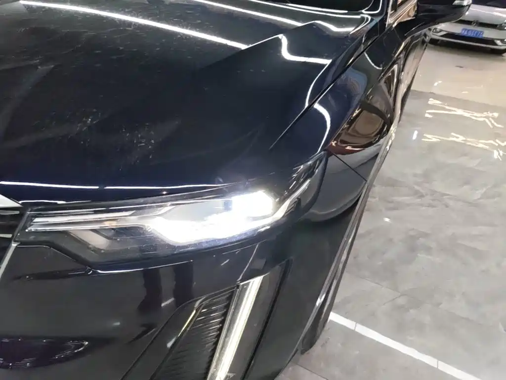 Cadillac XT6 — миниатюра 18