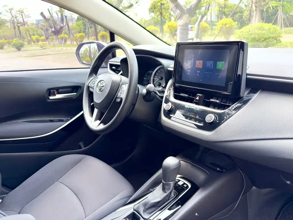 Toyota Corolla — миниатюра 12