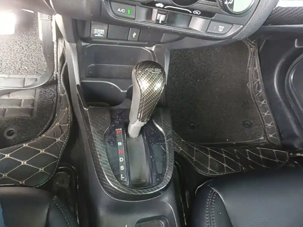 Honda Fit — миниатюра 14