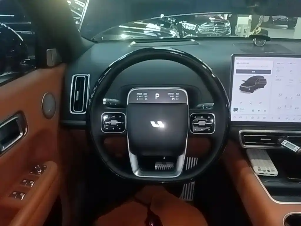 Li Auto Li L8 — миниатюра 11