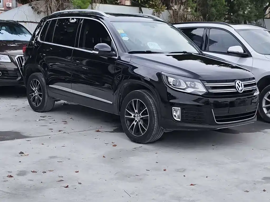 Volkswagen Tiguan 2015 1.8TSI AT Luxury