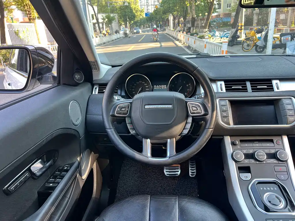 Land Rover Evoque (Import) — миниатюра 9