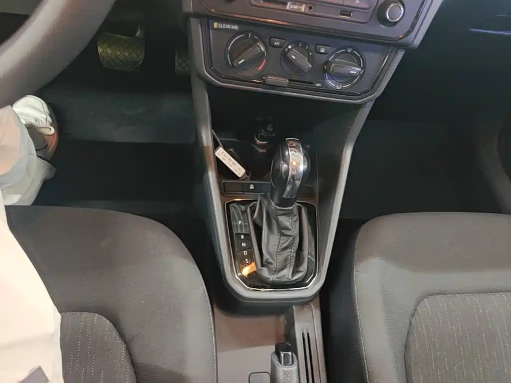 Jetta VA3 — миниатюра 14