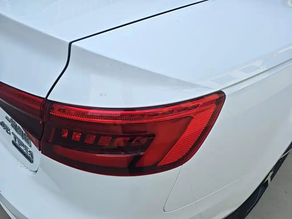 Audi A4L — миниатюра 8
