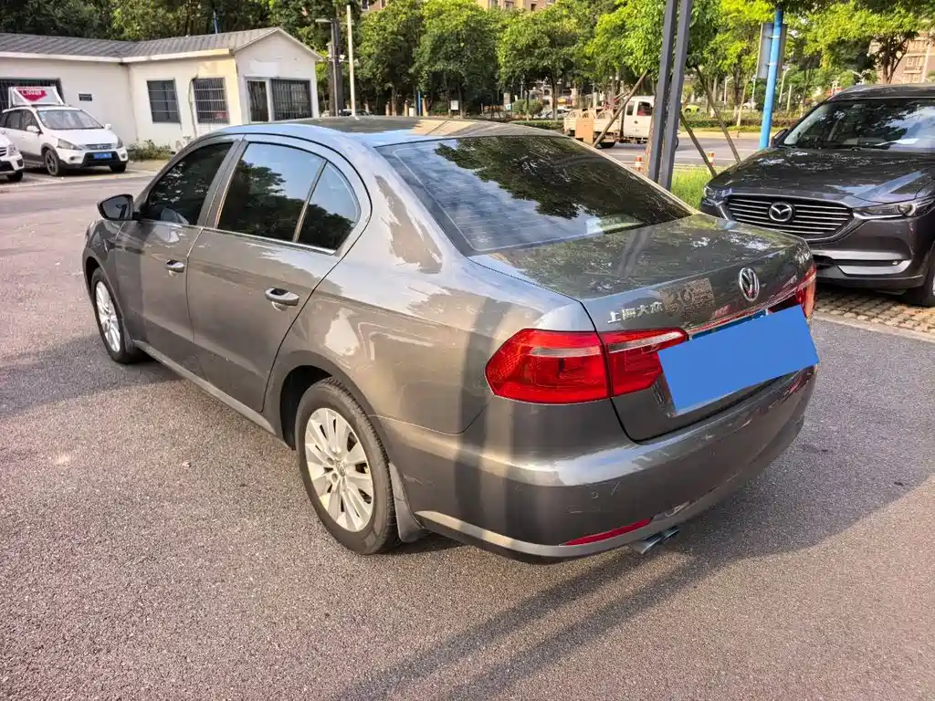 Volkswagen Lavida — миниатюра 6