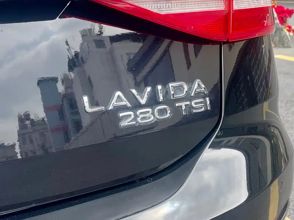 VOLKSWAGEN LAVIDA