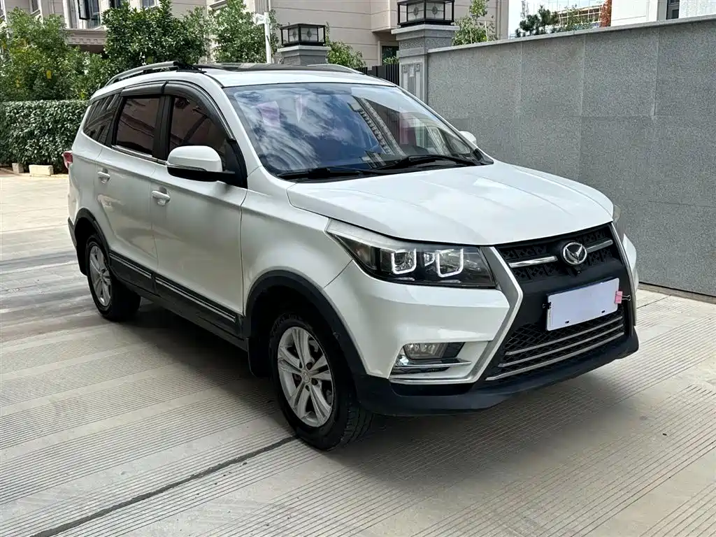 BAIC HUANSU BAIC MAGIC SPEED S3