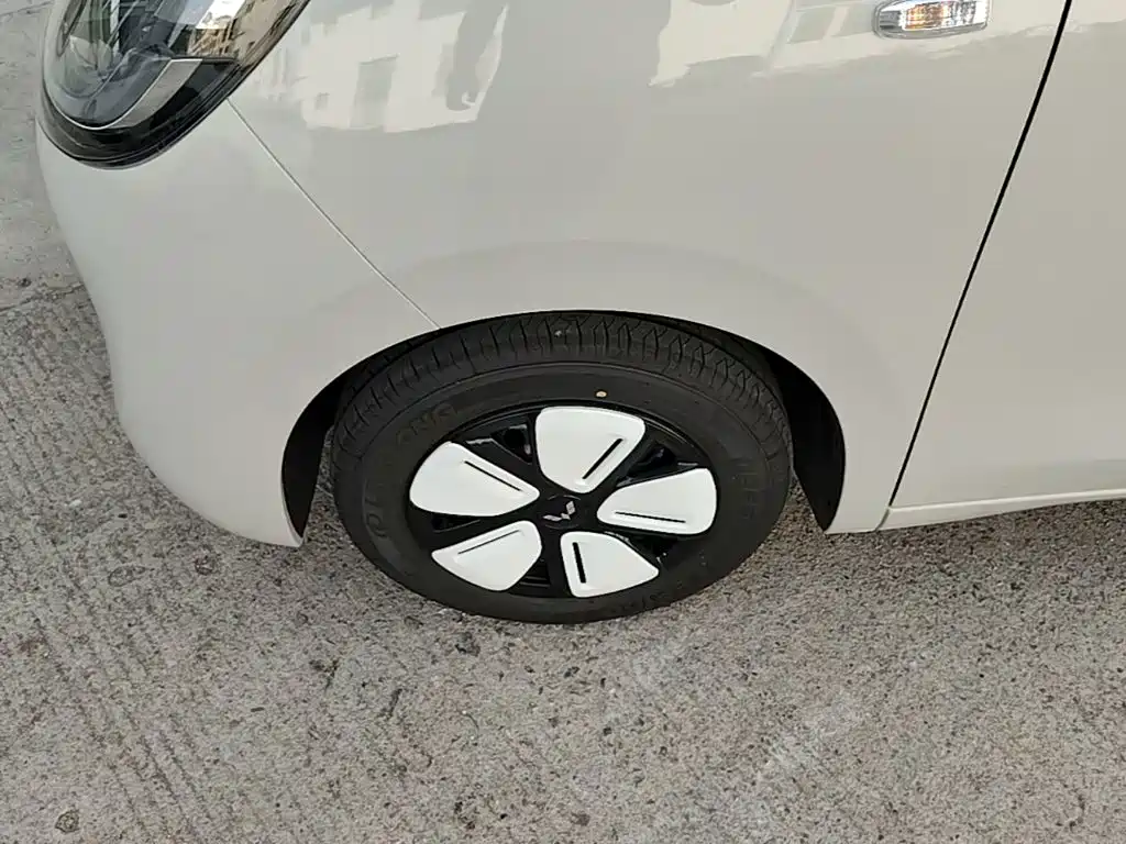 Wuling MINIEV — миниатюра 23