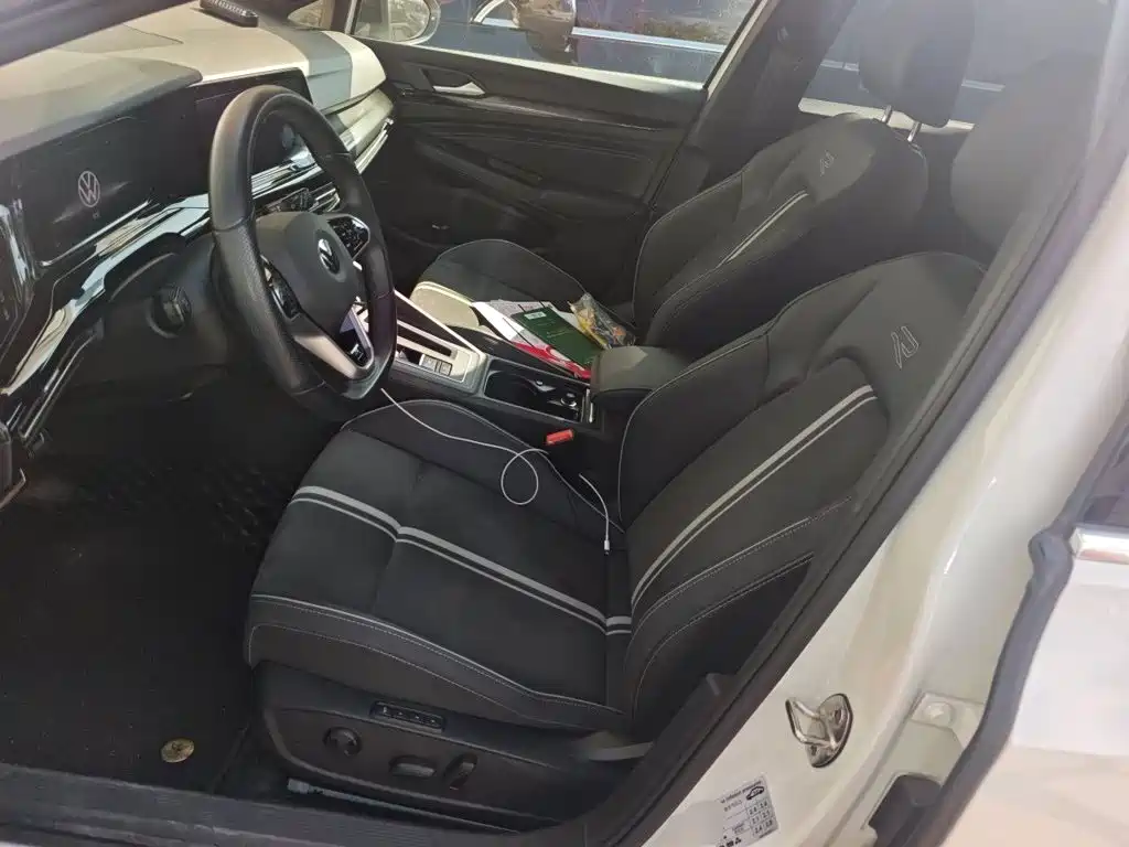 Volkswagen Golf — миниатюра 11