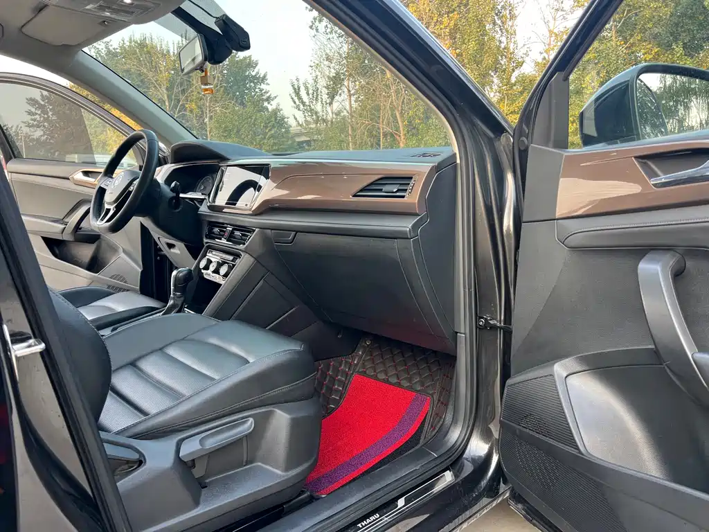 Volkswagen Tharu — миниатюра 10