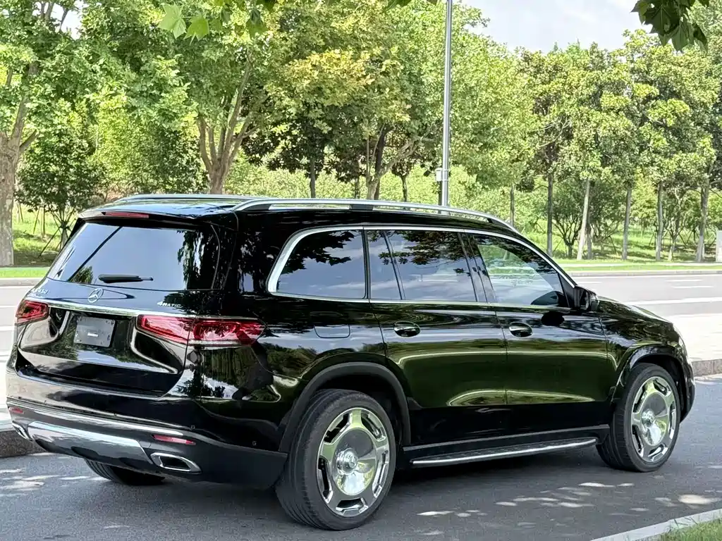 Mercedes-Benz GLS — миниатюра 9