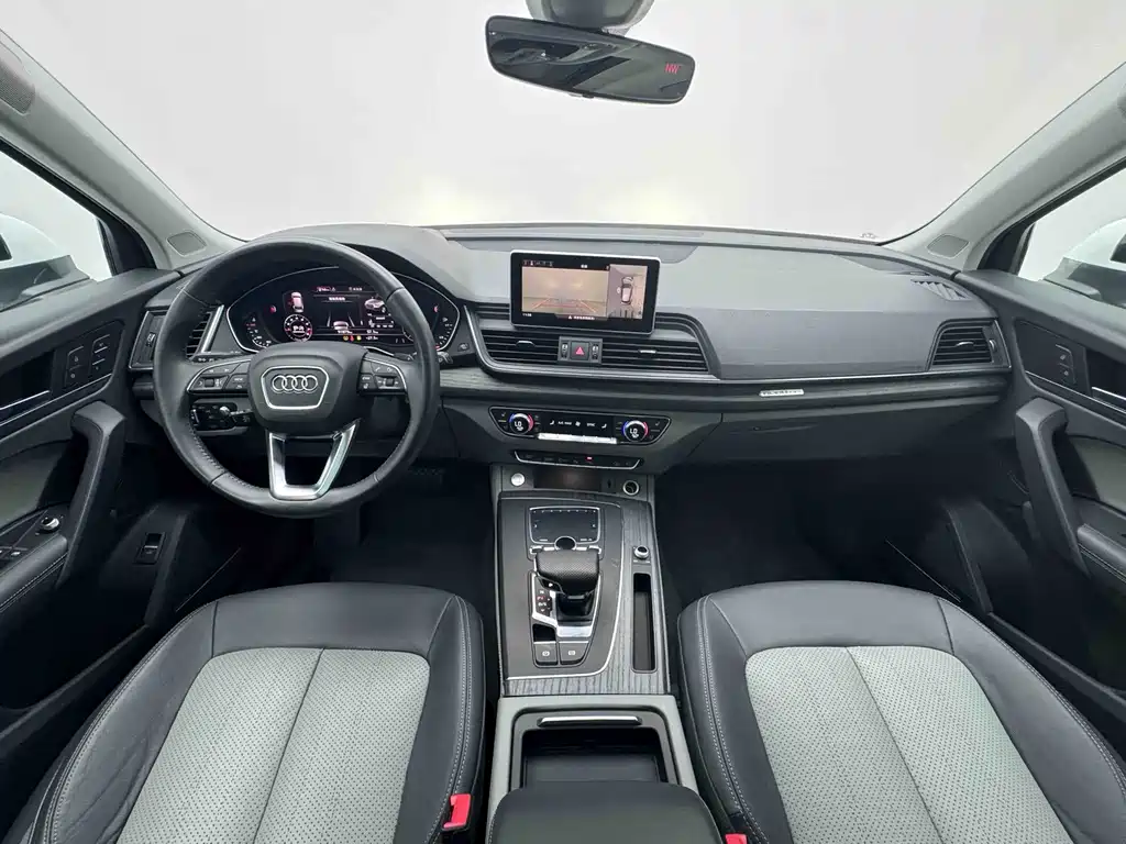 Audi Q5L — миниатюра 13